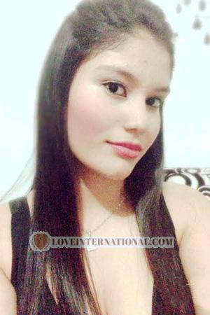 158032 - Camila Age: 29 - Colombia