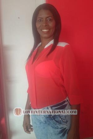 159790 - Karina Age: 51 - Colombia