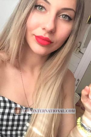 160558 - Ksenia Age: 28 - Ukraine