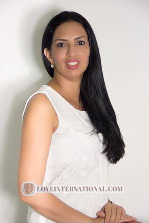 166657 - Zara Age: 47 - Colombia