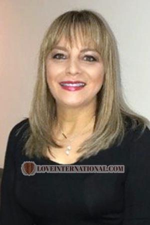 172947 - Hazel Age: 53 - Costa Rica