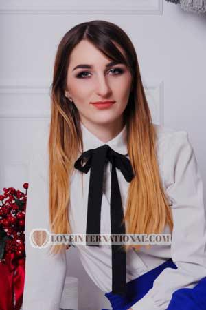 174841 - Anastasiya Age: 31 - Ukraine