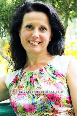 176142 - Larisa Age: 55 - Ukraine