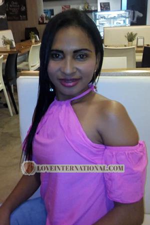 177113 - Diana Age: 36 - Colombia