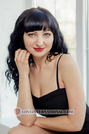 185305 - Yuliya Age: 39 - Ukraine