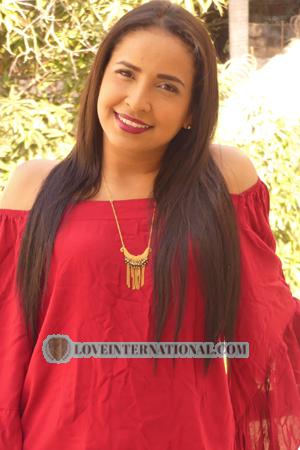 185553 - Kelly Age: 33 - Colombia