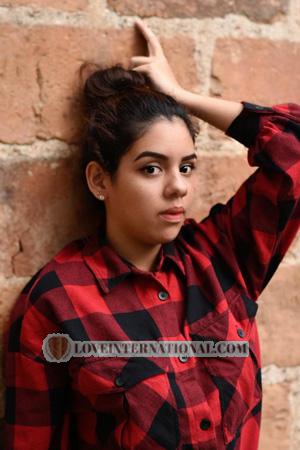 192912 - Andrea Age: 24 - Colombia