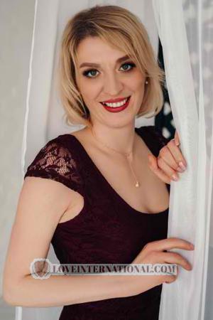 193265 - Yana Age: 49 - Ukraine