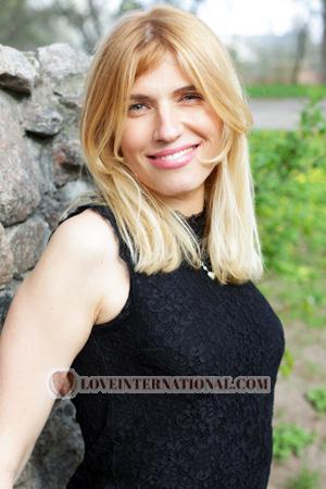 193802 - Victoria Age: 48 - Ukraine