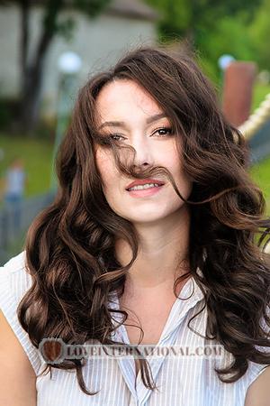 196558 - Olesya Age: 43 - Russia