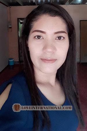 200053 - Supitcha Age: 44 - Thailand