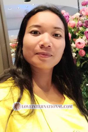 202333 - Thanyalak Age: 43 - Thailand