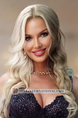 209181 - Ksenia Age: 44 - Spain