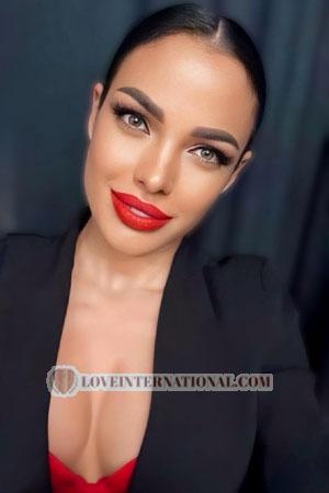 210101 - Zinaida Age: 33 - Ukraine