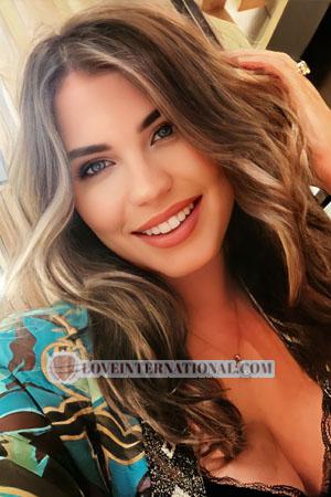 211331 - Natalia Age: 34 - Italy