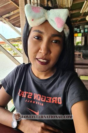 211657 - Plyfah Age: 36 - Thailand