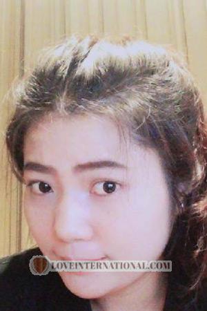 212416 - Siripaphapan Age: 31 - Thailand