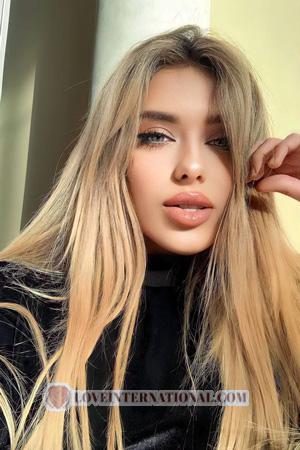 212942 - Anastasiia Age: 28 - Ukraine