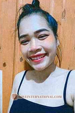 213070 - Chittarat Age: 30 - Thailand
