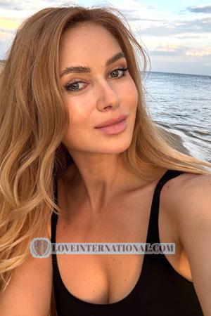 217187 - Nataliia Age: 46 - Ukraine