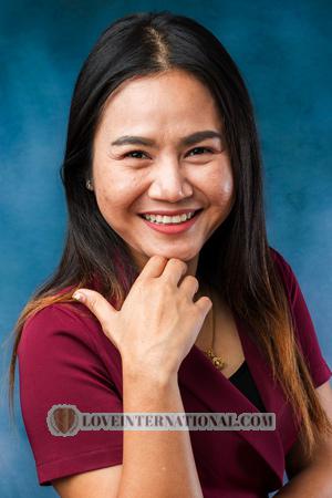 218011 - Jittinut Age: 38 - Thailand