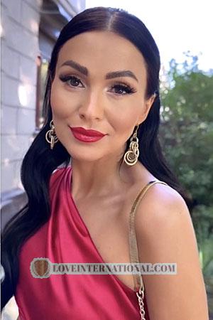 219896 - Yuliia Age: 41 - Ukraine