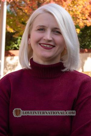 220747 - Tetiana Age: 45 - Ukraine