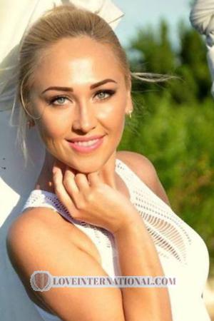 221137 - Anastasiia Age: 35 - Ukraine