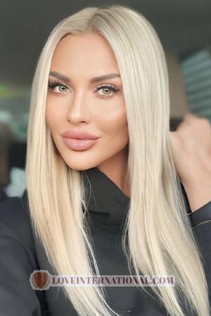 221282 - Kateryna Age: 37 - Ukraine