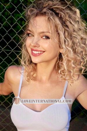 221360 - Ksenya Age: 22 - Ukraine