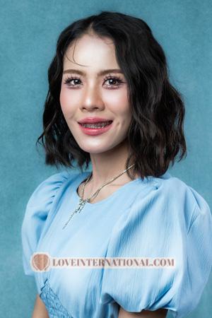 222503 - Siripon Age: 31 - Thailand