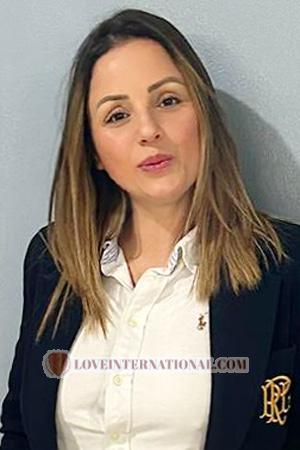 Ladies of Costa Rica