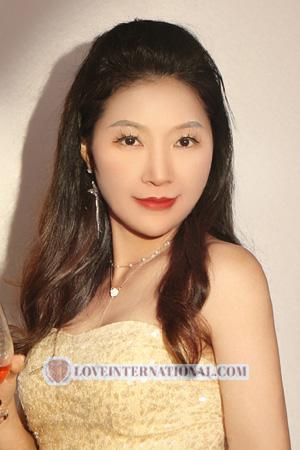 222731 - Mandy Age: 51 - China