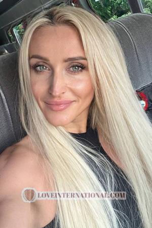 222763 - Oksana Age: 43 - Ukraine