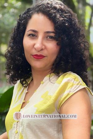 222800 - Maria Age: 39 - Colombia