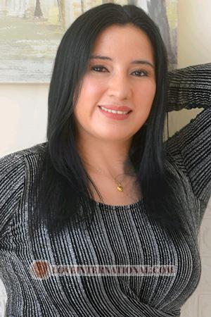 222892 - Nubia Age: 40 - Peru