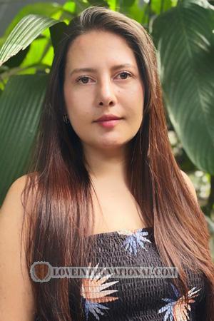 223424 - Tatiana Age: 28 - Colombia