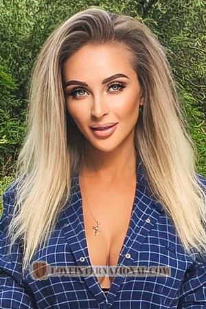 223509 - Irina Age: 39 - Ukraine