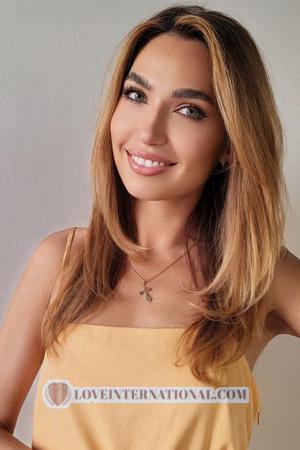 224026 - Elena Age: 37 - Ukraine