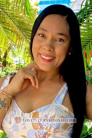 224079 - Leidy Age: 35 - Colombia