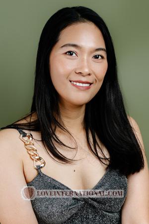 224185 - Ying Age: 36 - Thailand