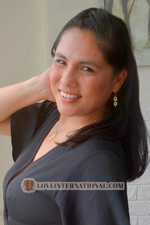 224396 - Laura Age: 40 - Peru