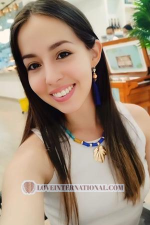 224480 - Laura Age: 29 - Colombia