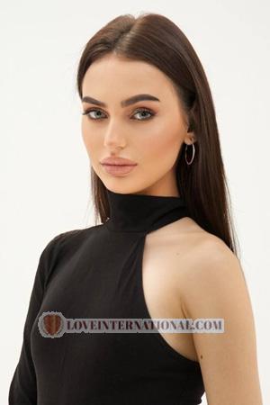 224585 - Nadiia Age: 19 - Ukraine