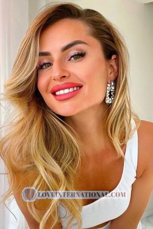 228358 - Anastasiia Age: 41 - Ukraine