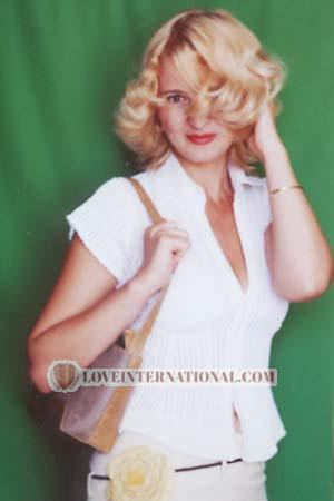 52936 - Olga Age: 36 - Russia