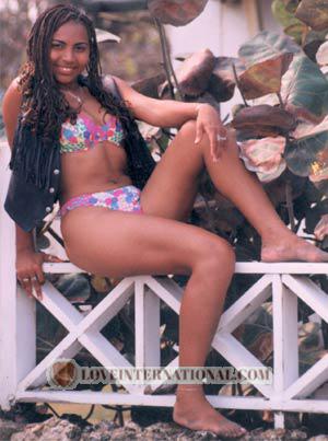 63729 - Gina Liz Age: 30 - Colombia